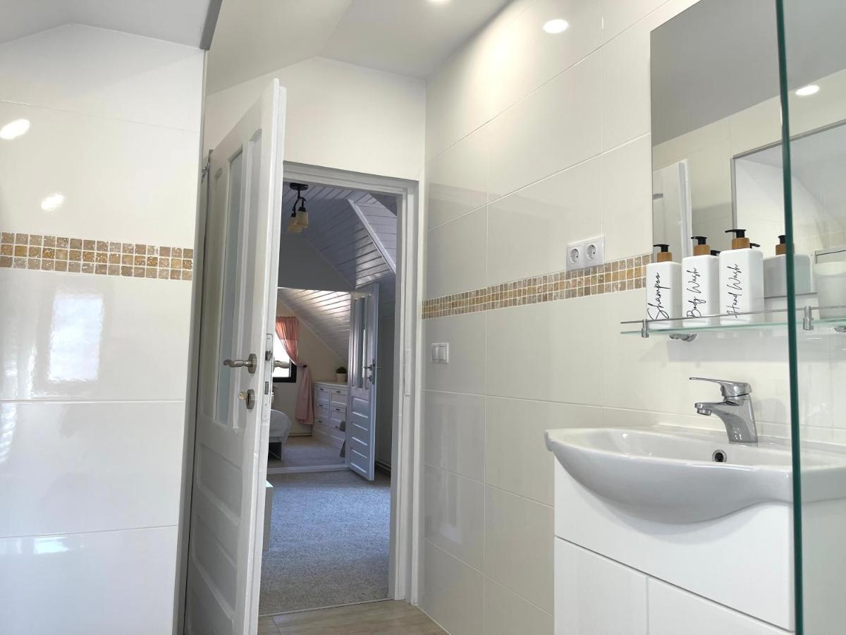 Apartament The Nest